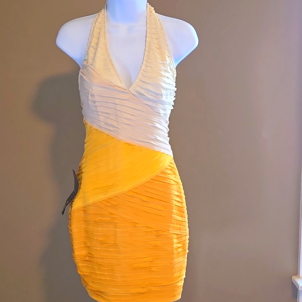 Bebe NWT halter-style body con dress XS - Picture 3 of 10
